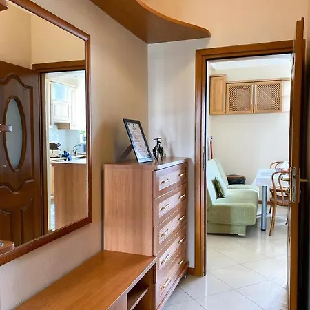 No.3 In A Three-room In The Center Of Warsaw